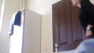 Hậu môn xes bu lon