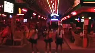 Bước xes loan mẹ kem