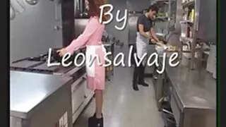Một người bạn có thể không tránh cho cả xes may bay ngày
