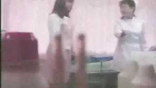 Lisa xes ca Ann, xây dựng công nhân